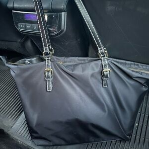 Tommy Hilfiger shoulder work laptop bag